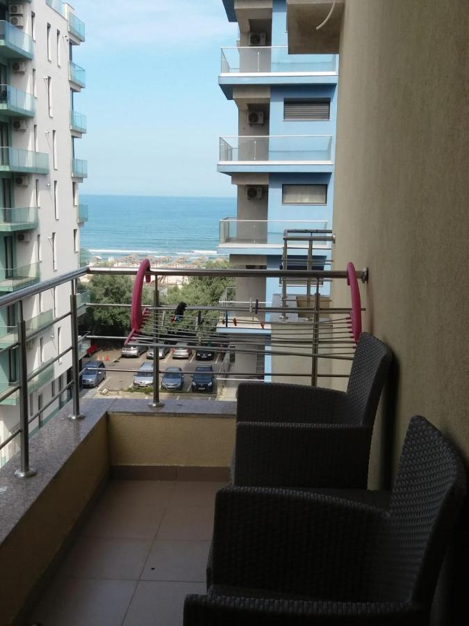 Garsoniera Bibi Mamaia Nord Apartment Luaran gambar